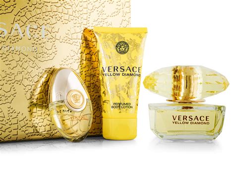 versace white diamond gift set|versace yellow diamond superdrug.